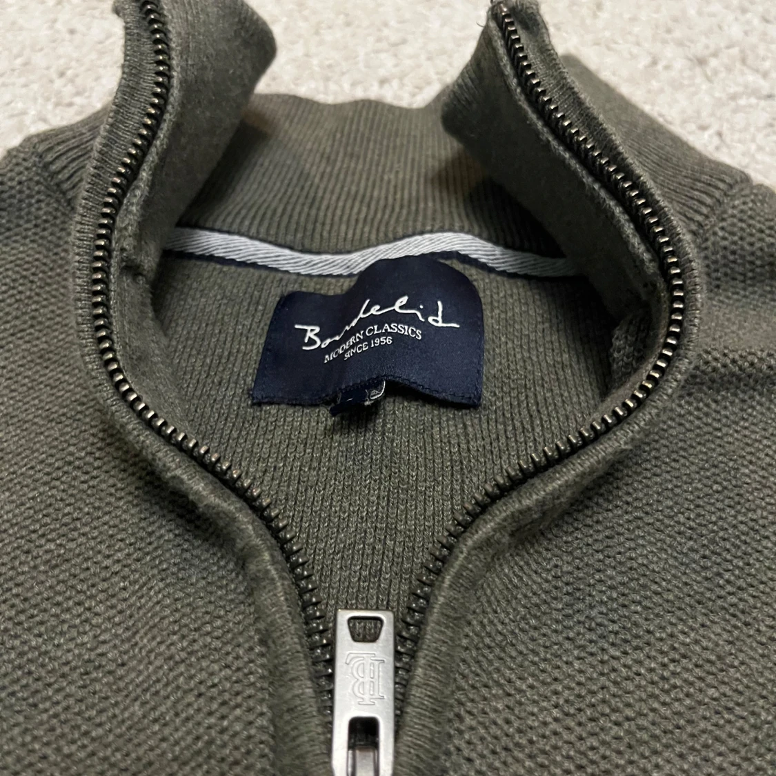 Olivgrön quarter zip Bondelid - 90