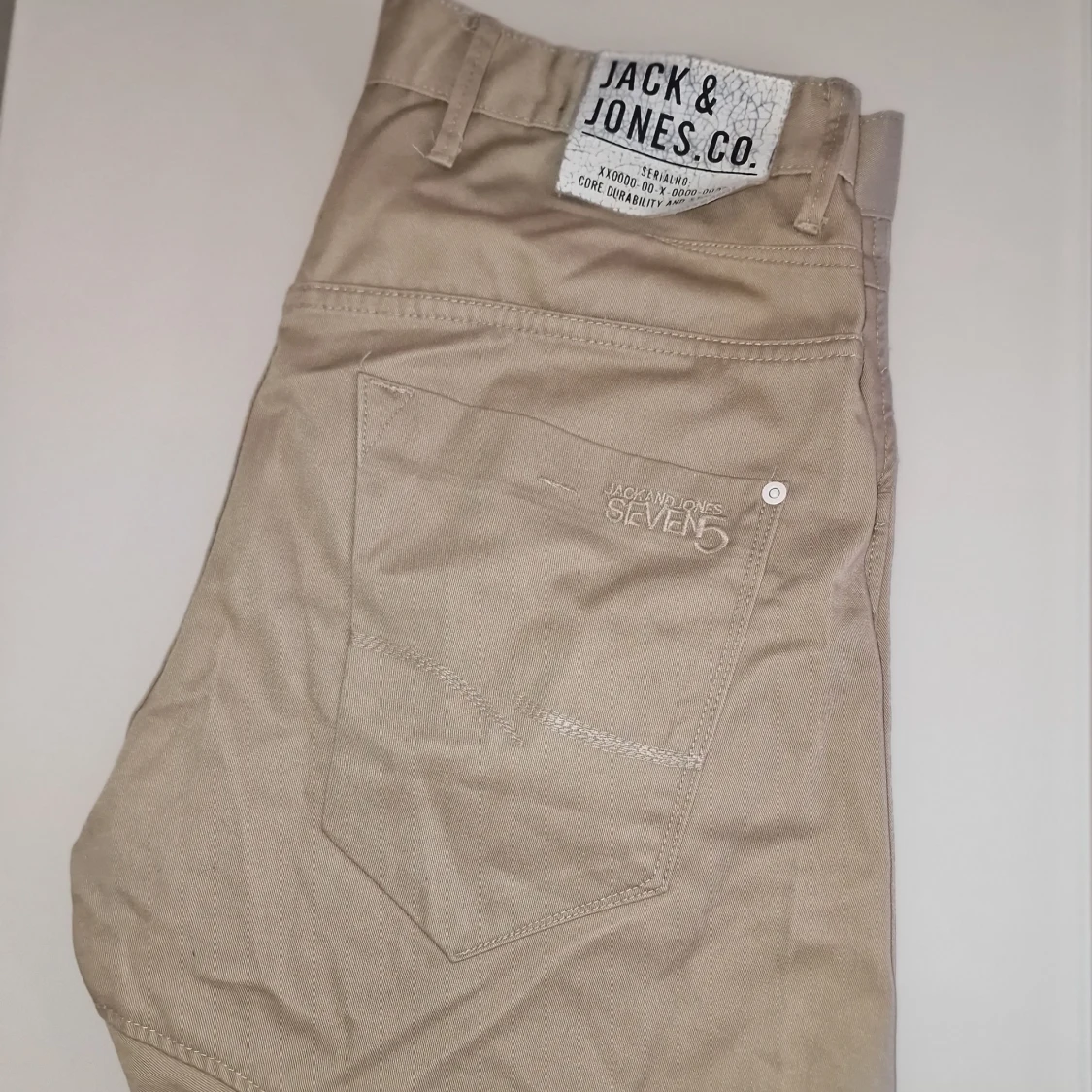 Beige shorts från Jack & Jones