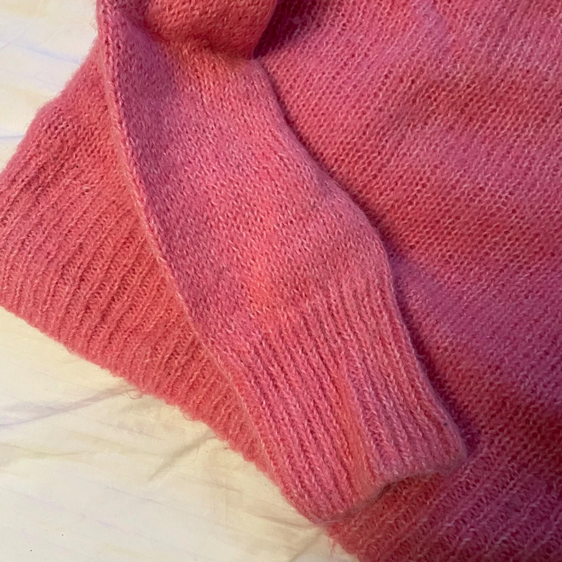 Rosa stickad tröja - 3