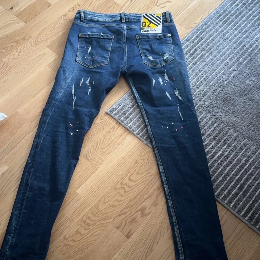 Inte mycke använd, Bra skick, bra kvalitet på byxorna. Priset kan allt diskuteras.. Jeans & Byxor.