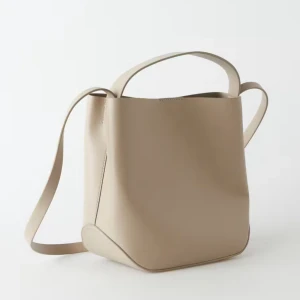 Gina tricot väska - Fin väska använd endast en gång