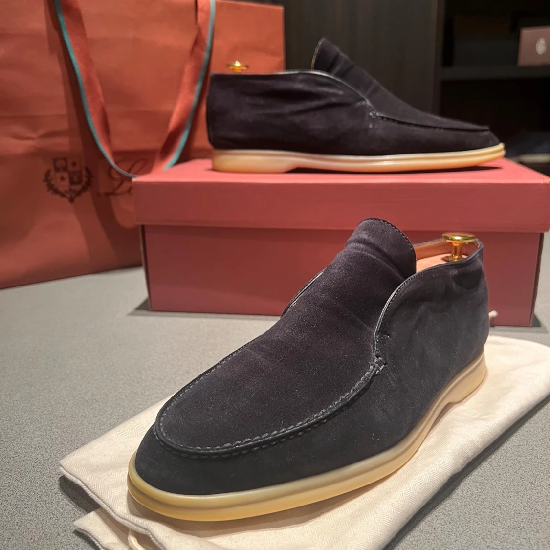 Mörkblå Open Walk från Loro Piana - 90