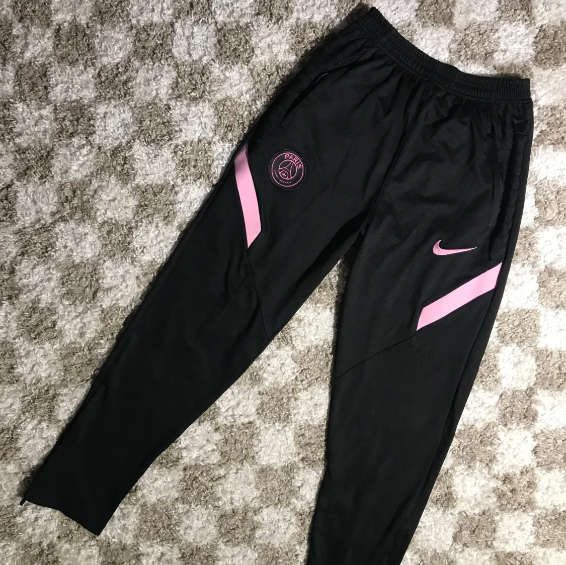 Nike X PSG  Black/Pink Tracksuit - 1