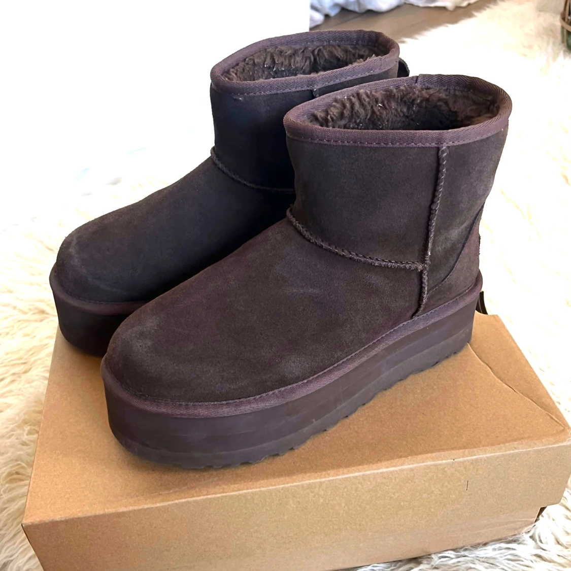 UGG - Classic mini platform - 92