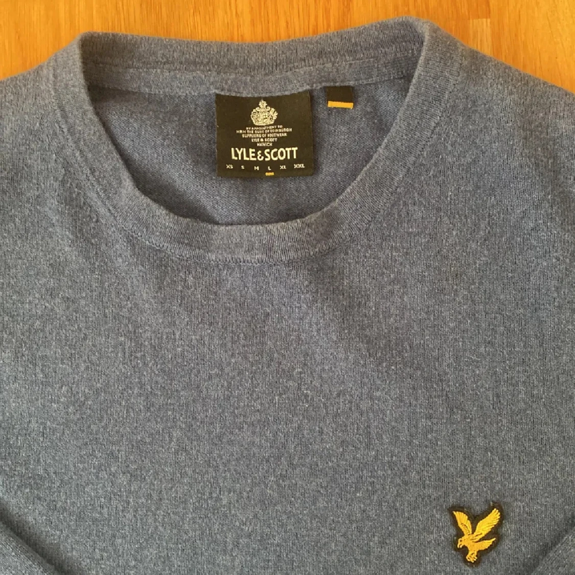 Lyle & scott stickad tröja size S/M - 91