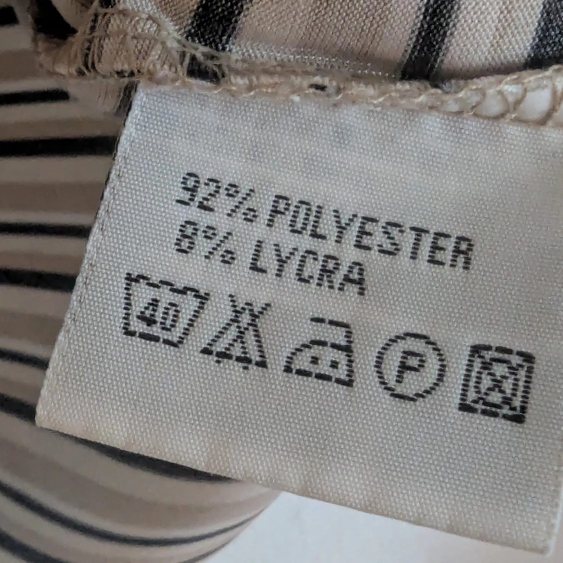 Randig linne från Amalia, Strl L - 92