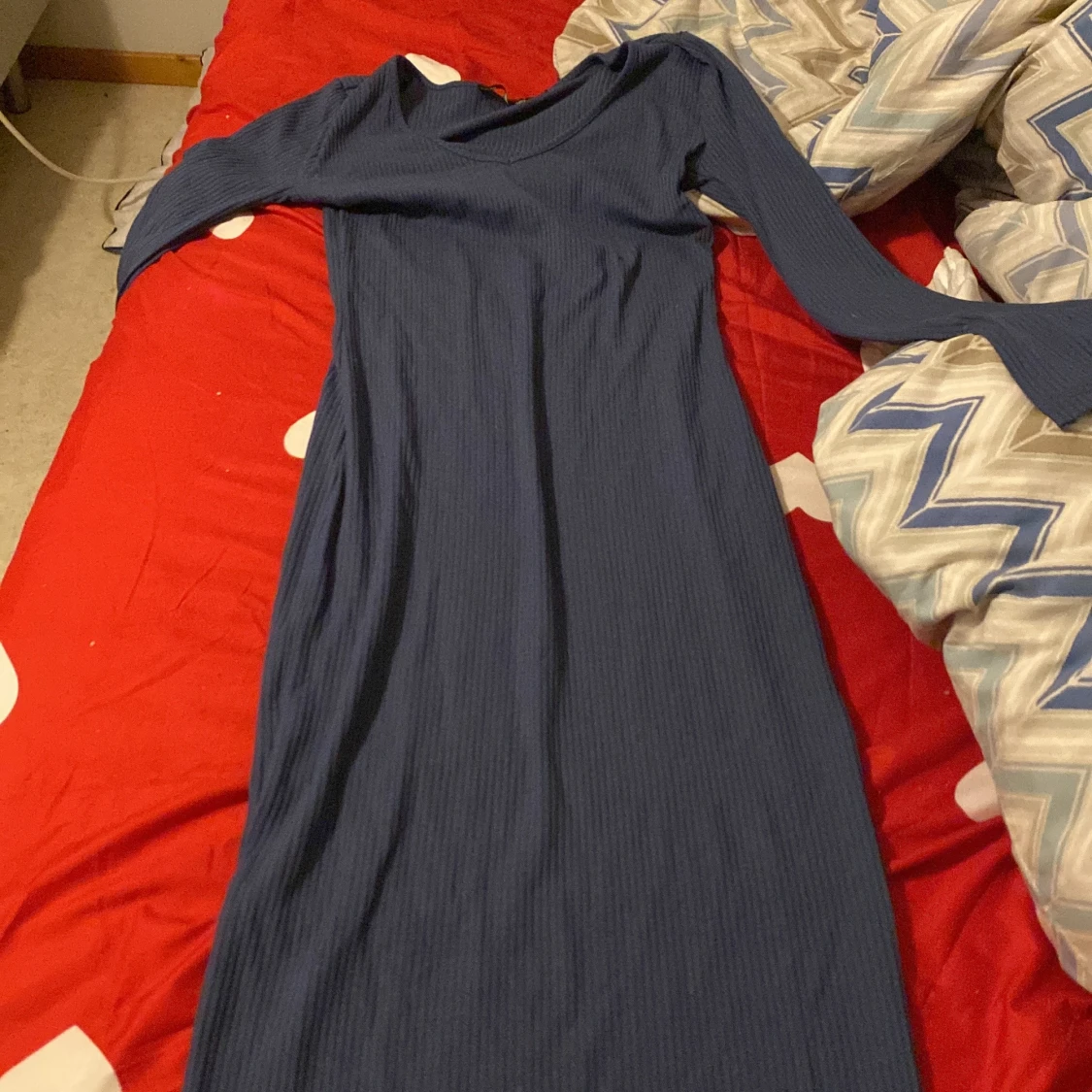 Blå ribbad klänning från 157 - 90