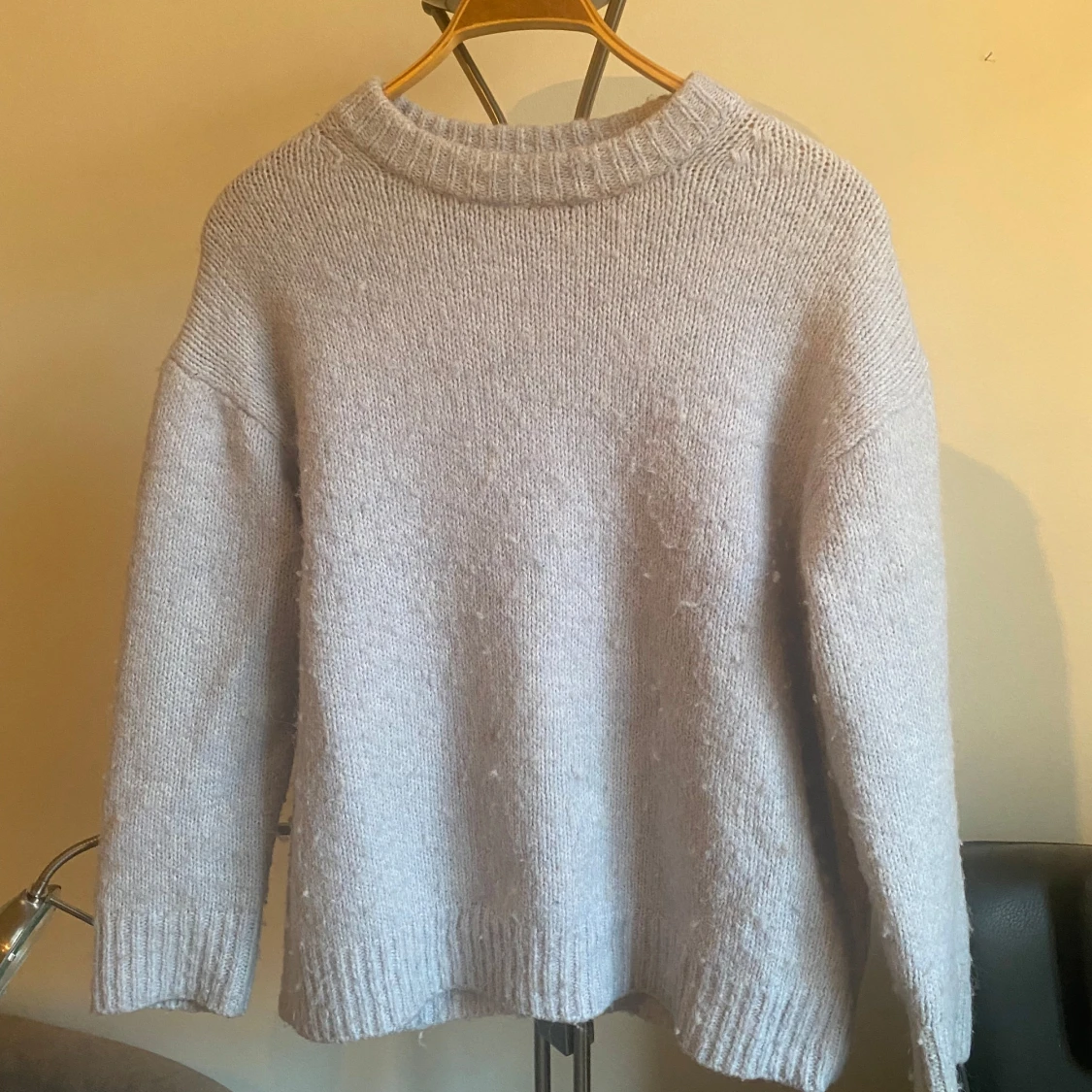 Ljusblå stickad tröja - 90