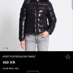 Lager 157 jacak.Nikki - Säljer denna populära lager 157 jackan då jag köpte två. Kontakta gärna innan köp eller vid frågor☺️☺️ pris är diskuterbart 