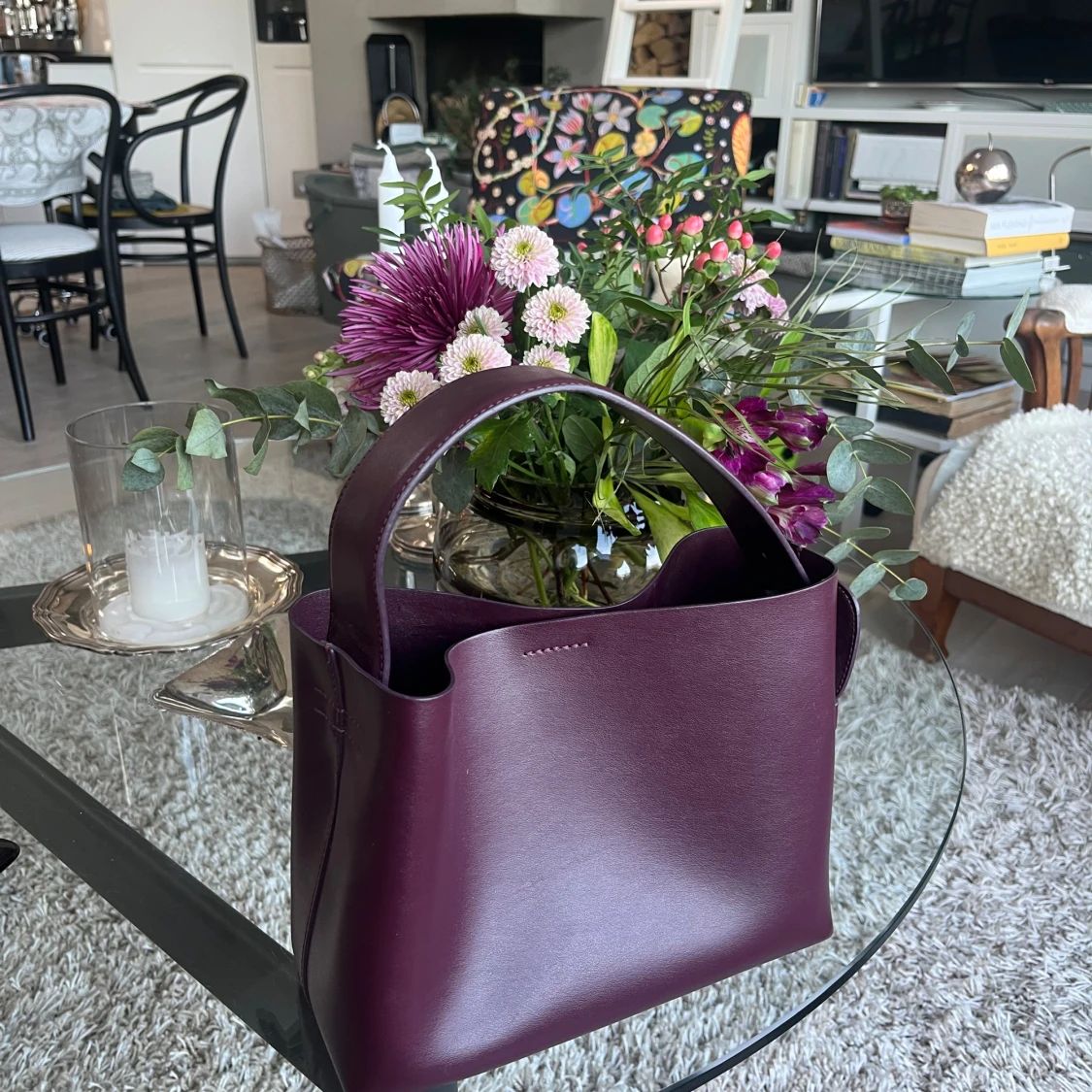 Vinröd handväska i skinn - 90