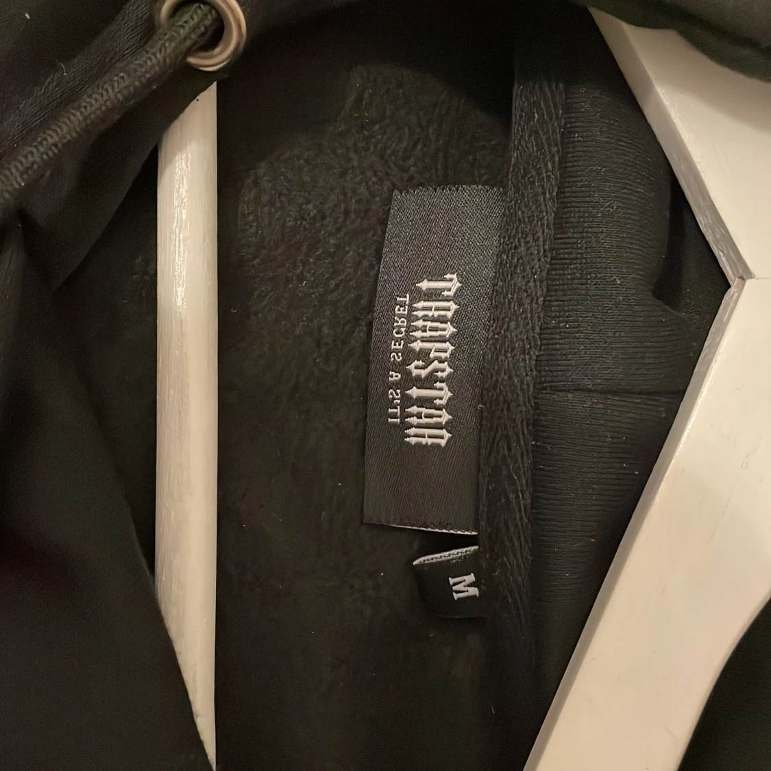 Svart hoodie från Trapstar - 3