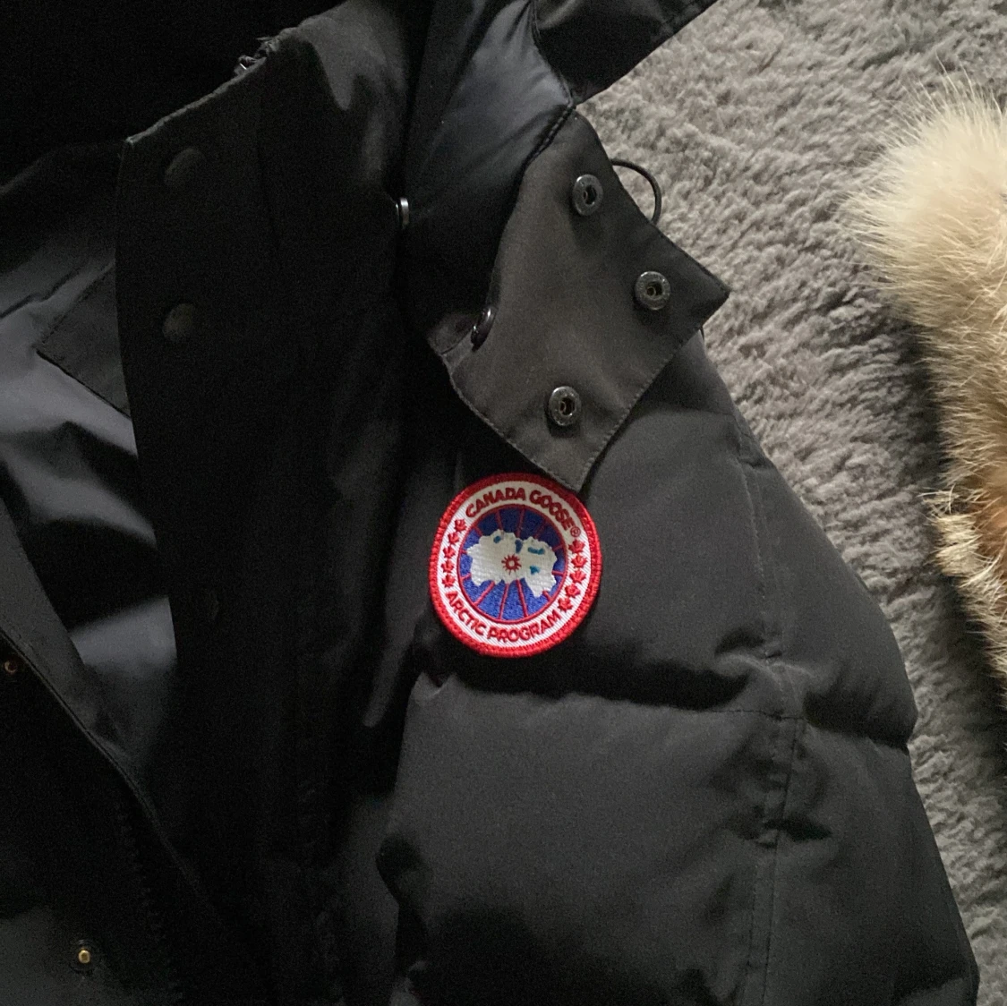 CANADA GOOSE JACKS - 90