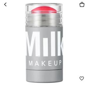 Milk blush stick  - Säljer ett milk blush stick i färgen ”flip”, nästan oanvänt, bra skick 