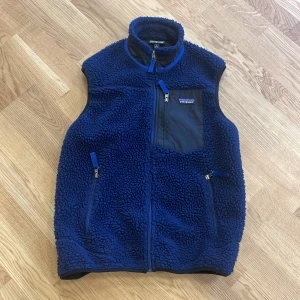 Patagonia väst - Riktigt nice Patagonia väst i bra skick. Passar s/m