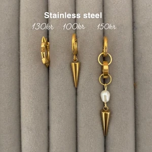 Örhängen  - Par. Frakt 18kr ❤️