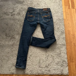 Nudie jeans  - Säljer mina nudie jeans för att jag tycker inte jag passar med dom 