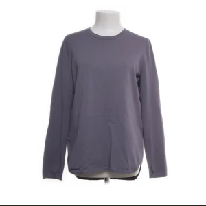 Wera tröja Stl S - Snygg lila tröja / topp från Wera. Stl S Fint skick 