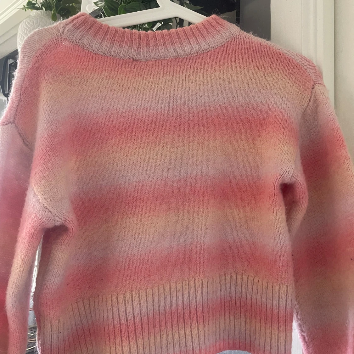 Riktigt fin ”rosa” stickad tröja💓 - 90