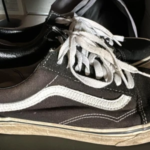 Vans skor  - Vans skor använda någon gång storlek 39