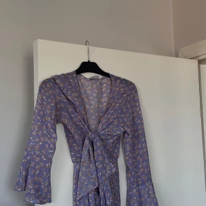 Adoore - Nyskick.  Från Adoores första kollektion.  Storlek S. Kan passa XS också.