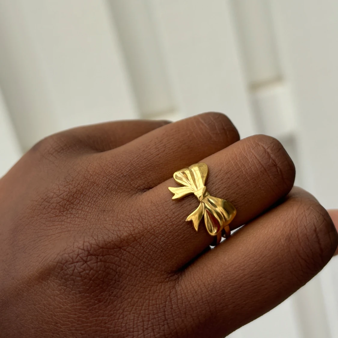 Charmig Guld Rosett Ring - 90