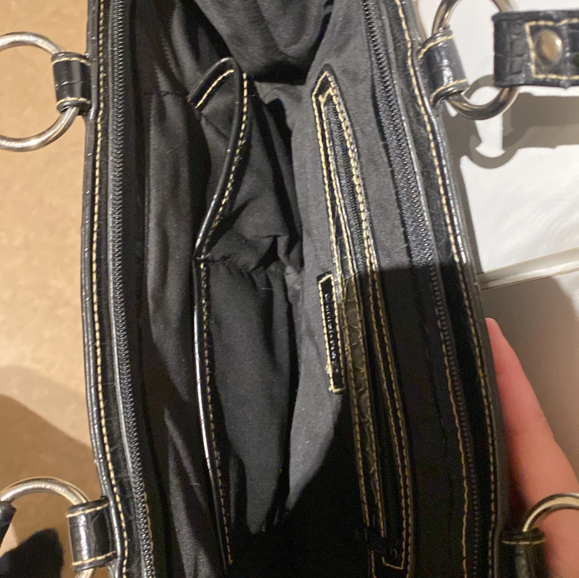 Svart väska - 90