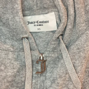 Juicy couture  - Grå juicy couture kofta🩶