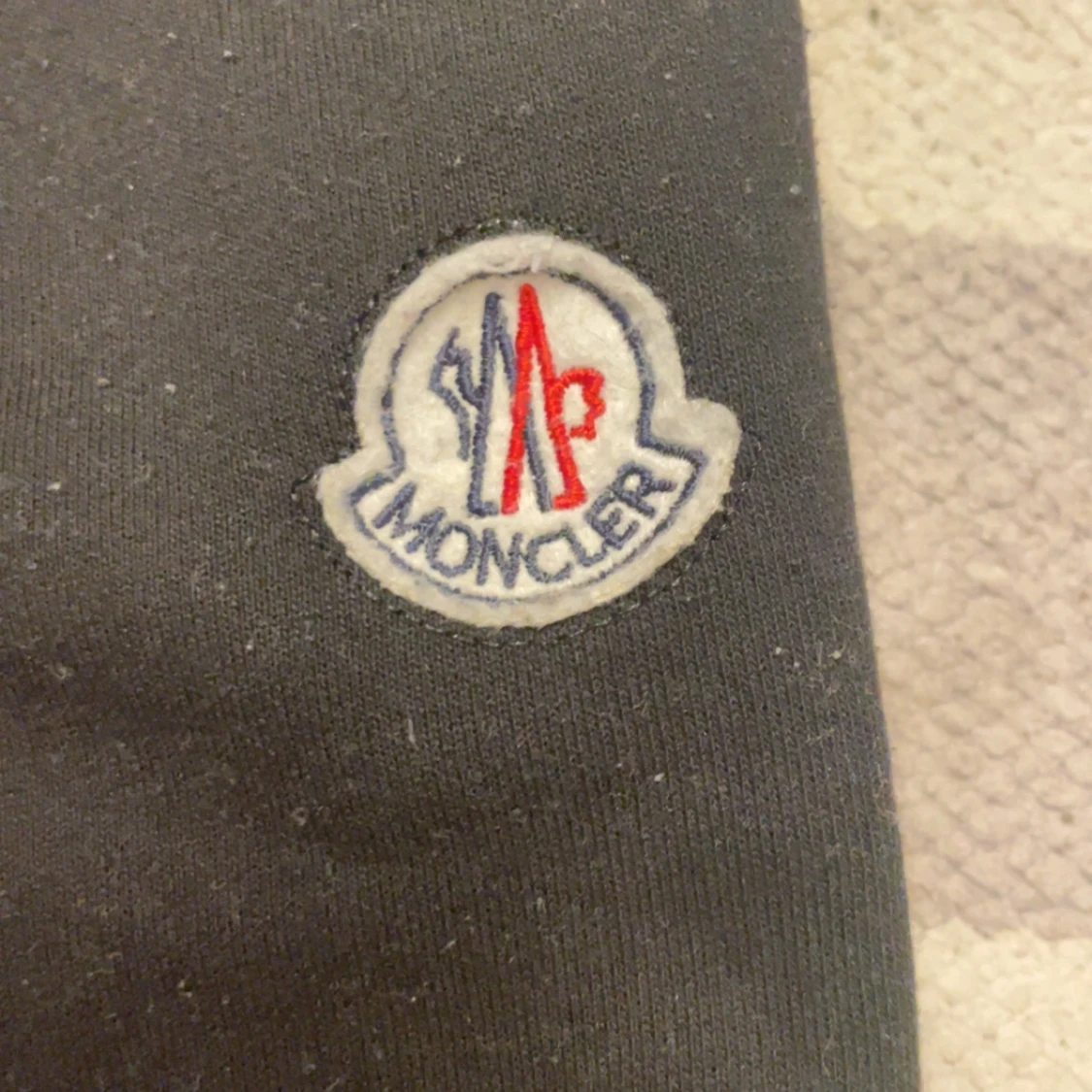 Svarta mjukisbyxor från Moncler - 1