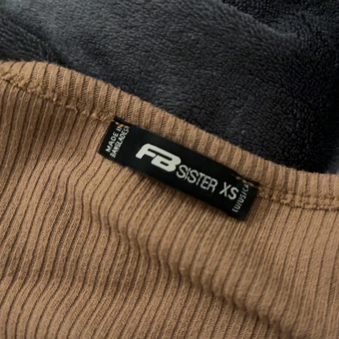 Beige ribbad topp från new yorker - 3