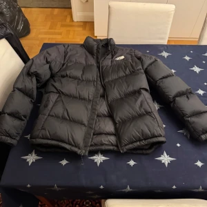 North face dunjacka  - North face jacka storlek M