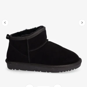 Sofie schnoor uggs - Perfekta nu inför vintern! 😍❄️jätte bra kvalite, Stolek 39  använda förra vintern några gånger annars som nya🥰 Nypris 1049