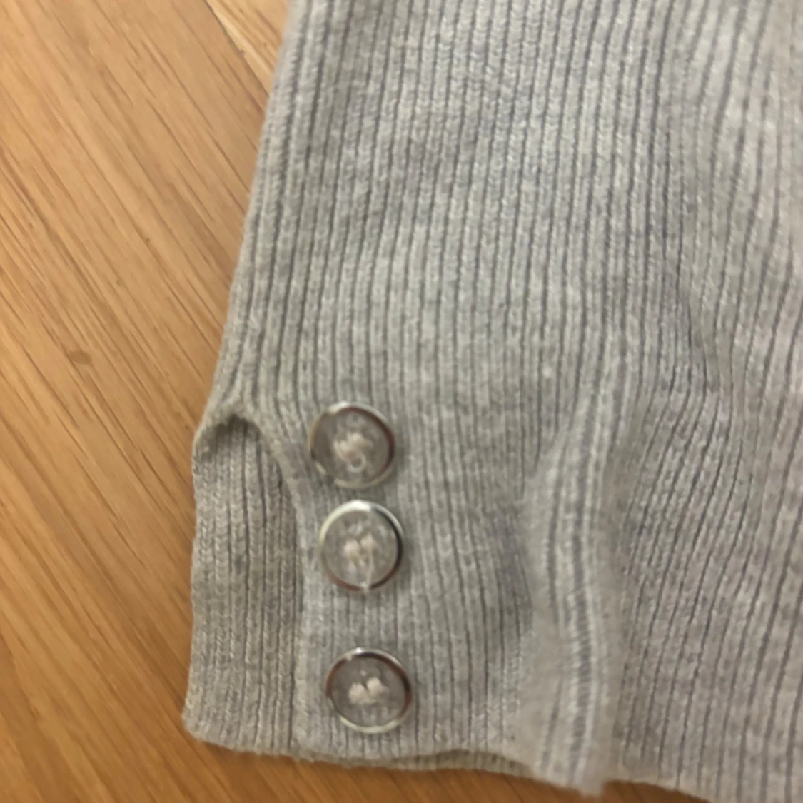 Ljusgrå kofta  - 91
