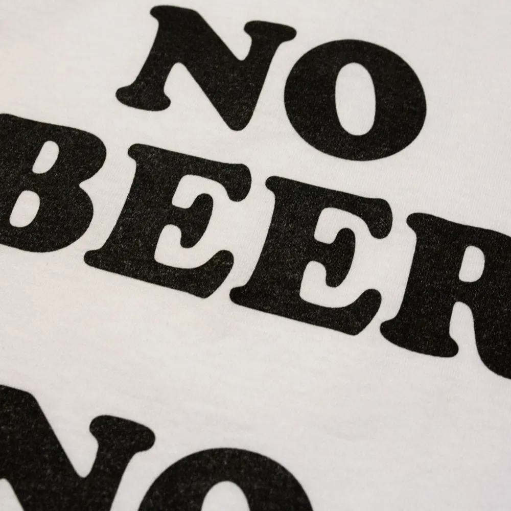 No beer No work tee designed exclusively by El Camello®.Men’s Contrast Long Sleeve Baseball T-shirt. Handprinted in small batches in Sweden. Size S: chest 45,5cm Length 68,5. T-shirts.