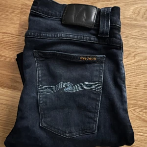 Nudie Jeans - Bra skick, nypris 1800
