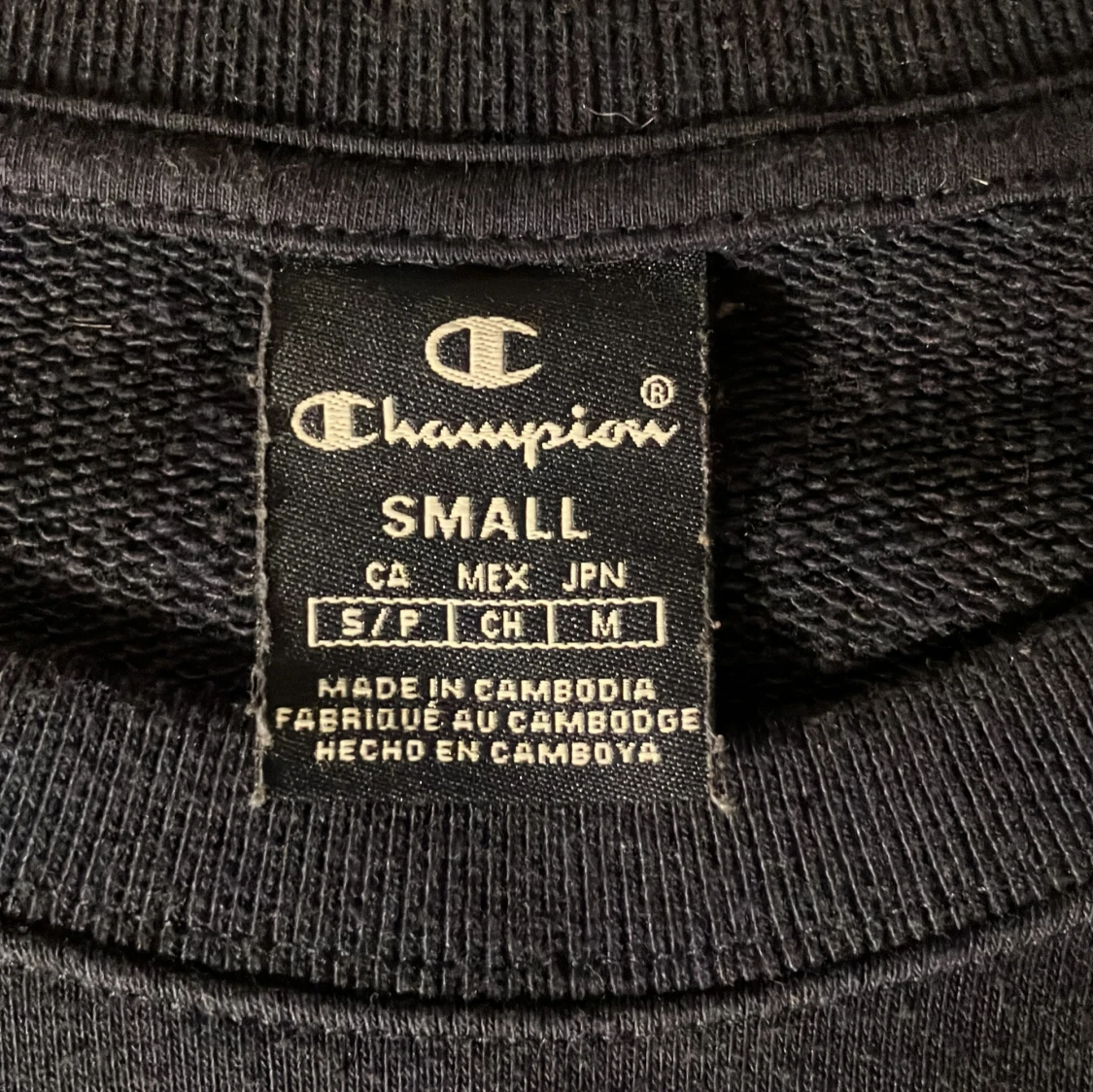 Mörkblå Champion tröja  - 91