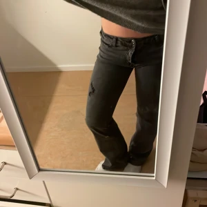 Lågmidjade jeans - Aldrig använda och stretchiga i modelllen