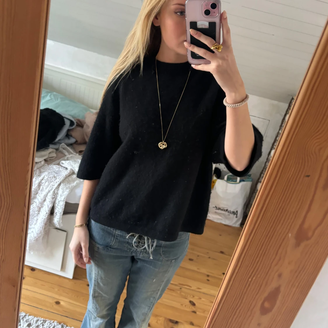 Svart tröja med trekvartsärm - 90