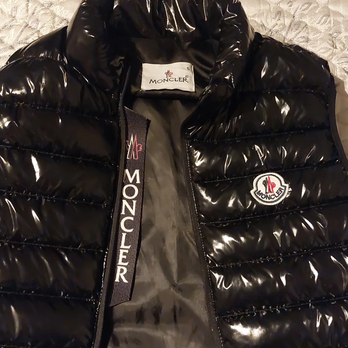 Svart dunväst från Moncler - 91
