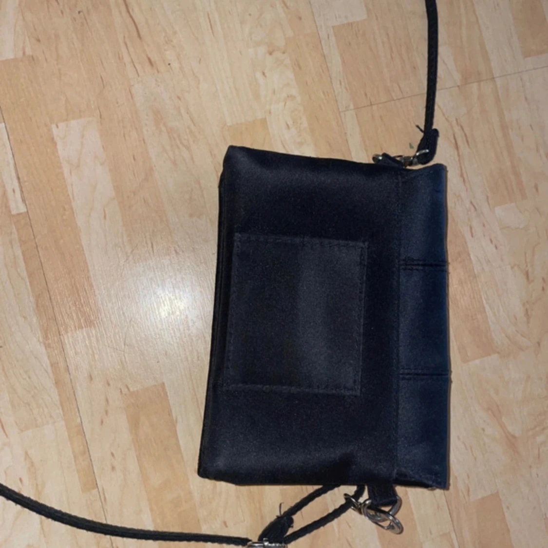 Svart handväska  - 90