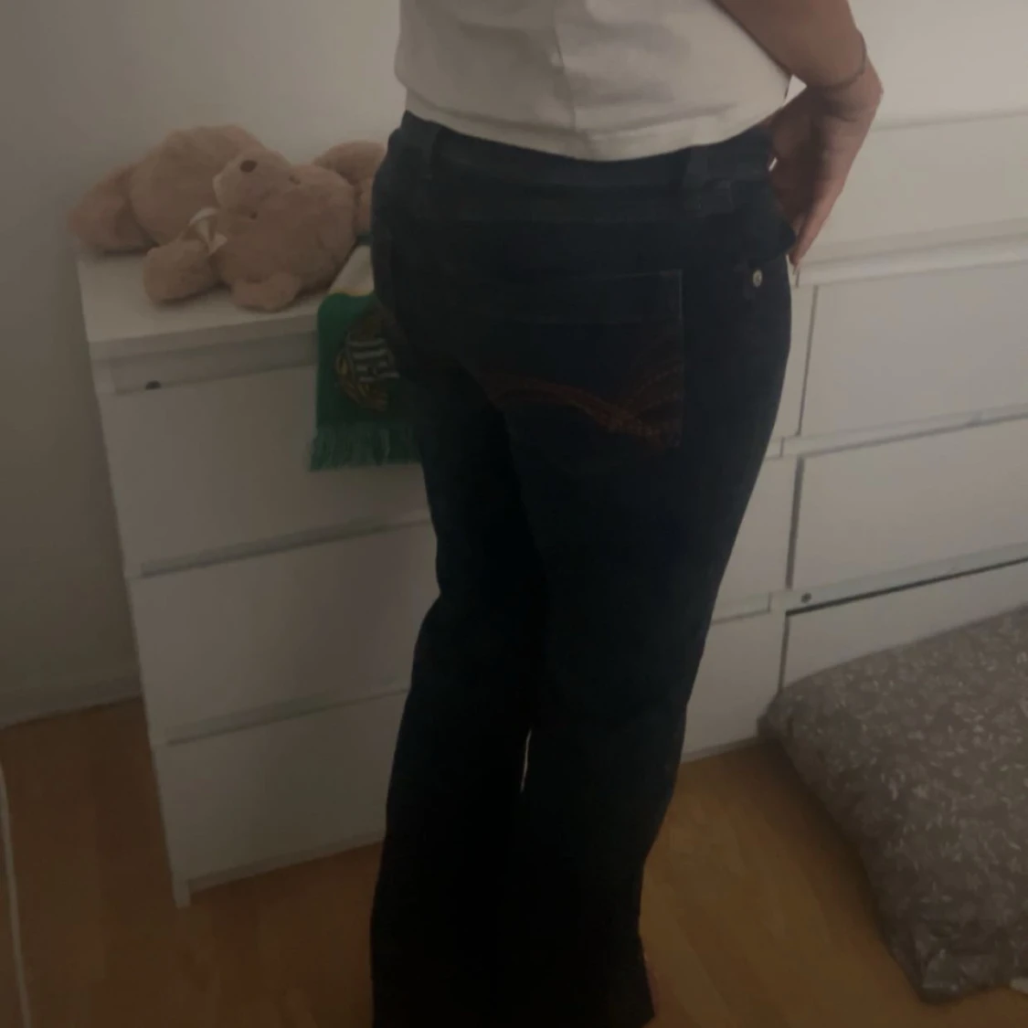 low waits jeans  - 91