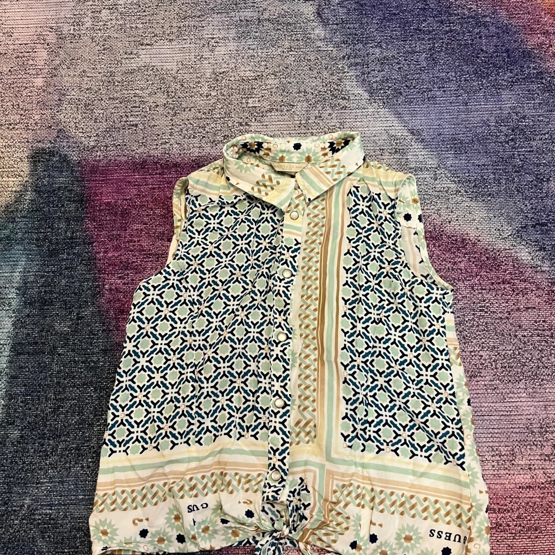 GUESS sommar kostym  - 93