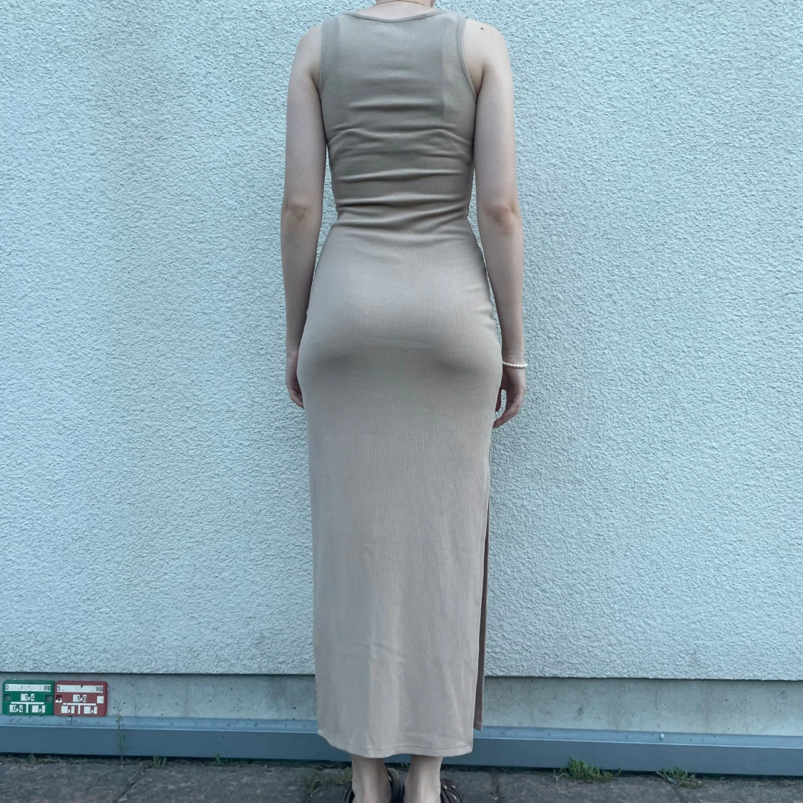 Beige långklänning - 91