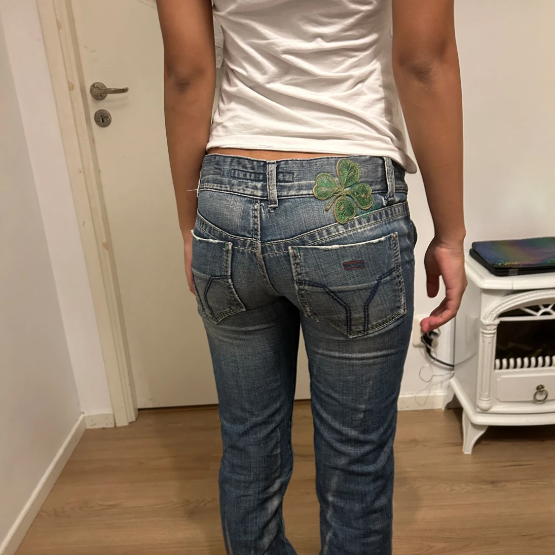 Low bootcut jeans💕 - 91