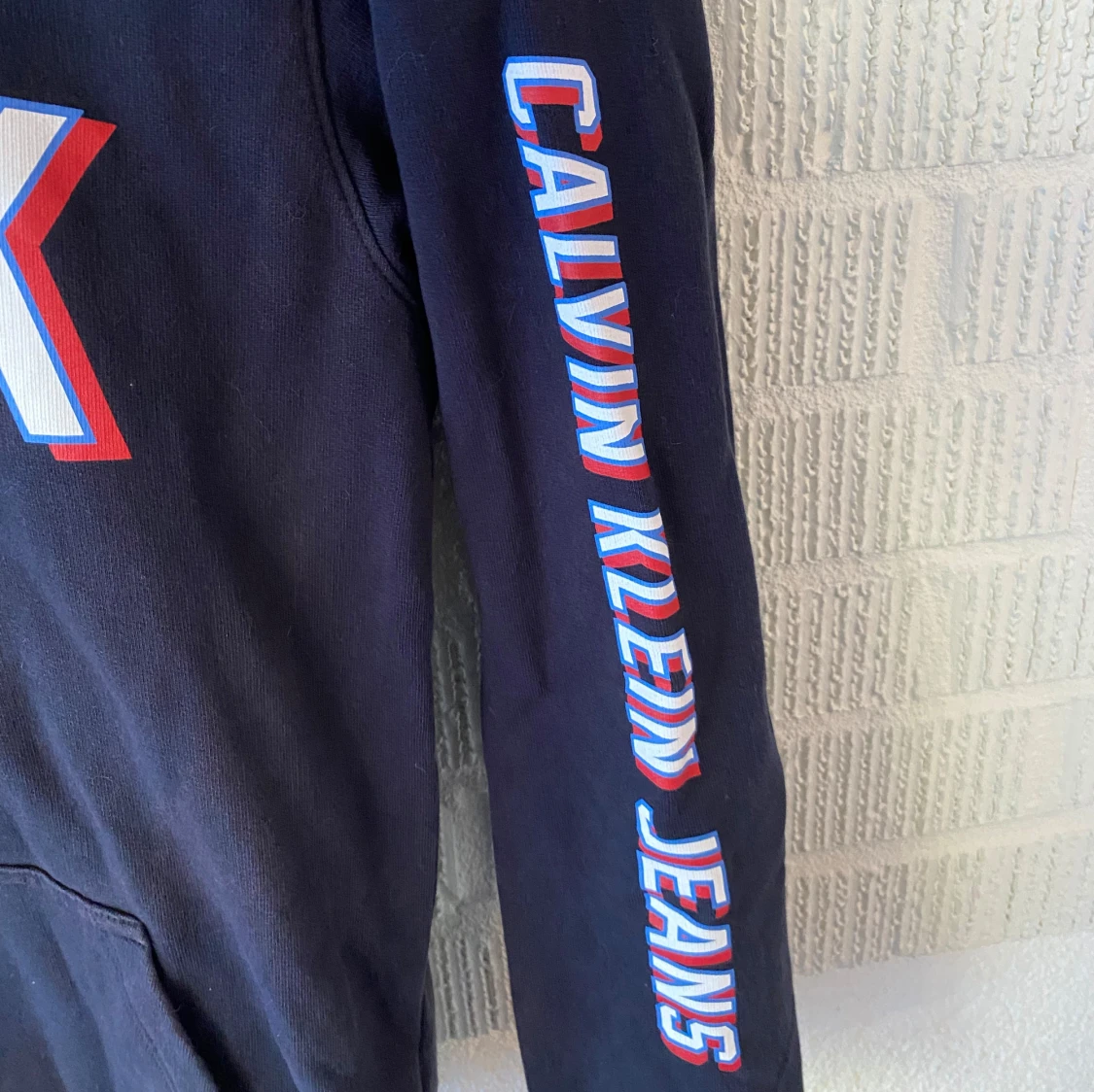 Svart hoodie från Calvin Klein Jeans - 93