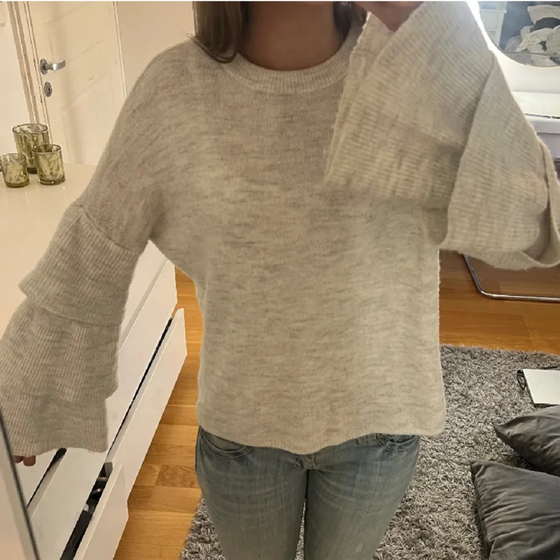 Stickad volangtröja - 91