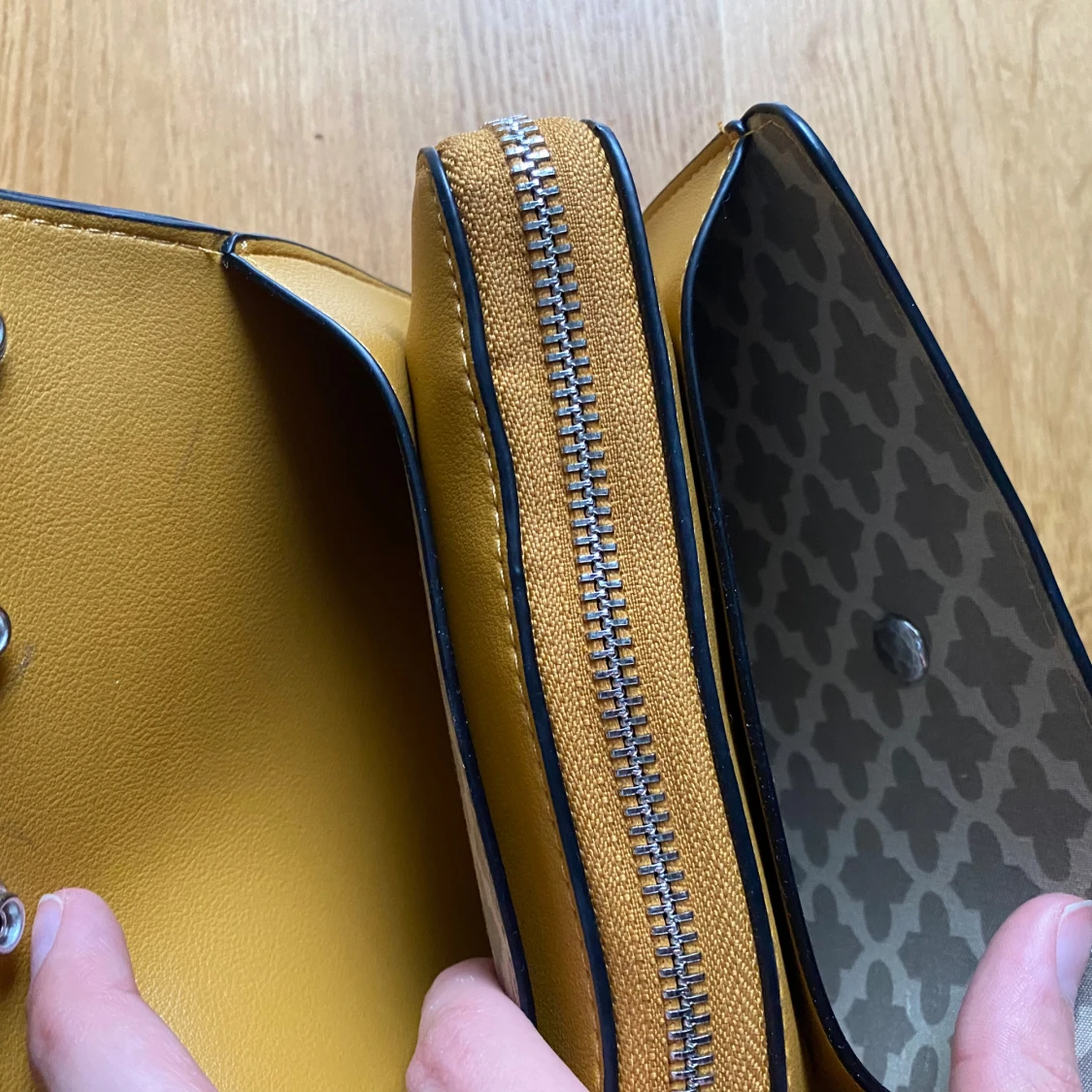 Axelremsväska  - 90