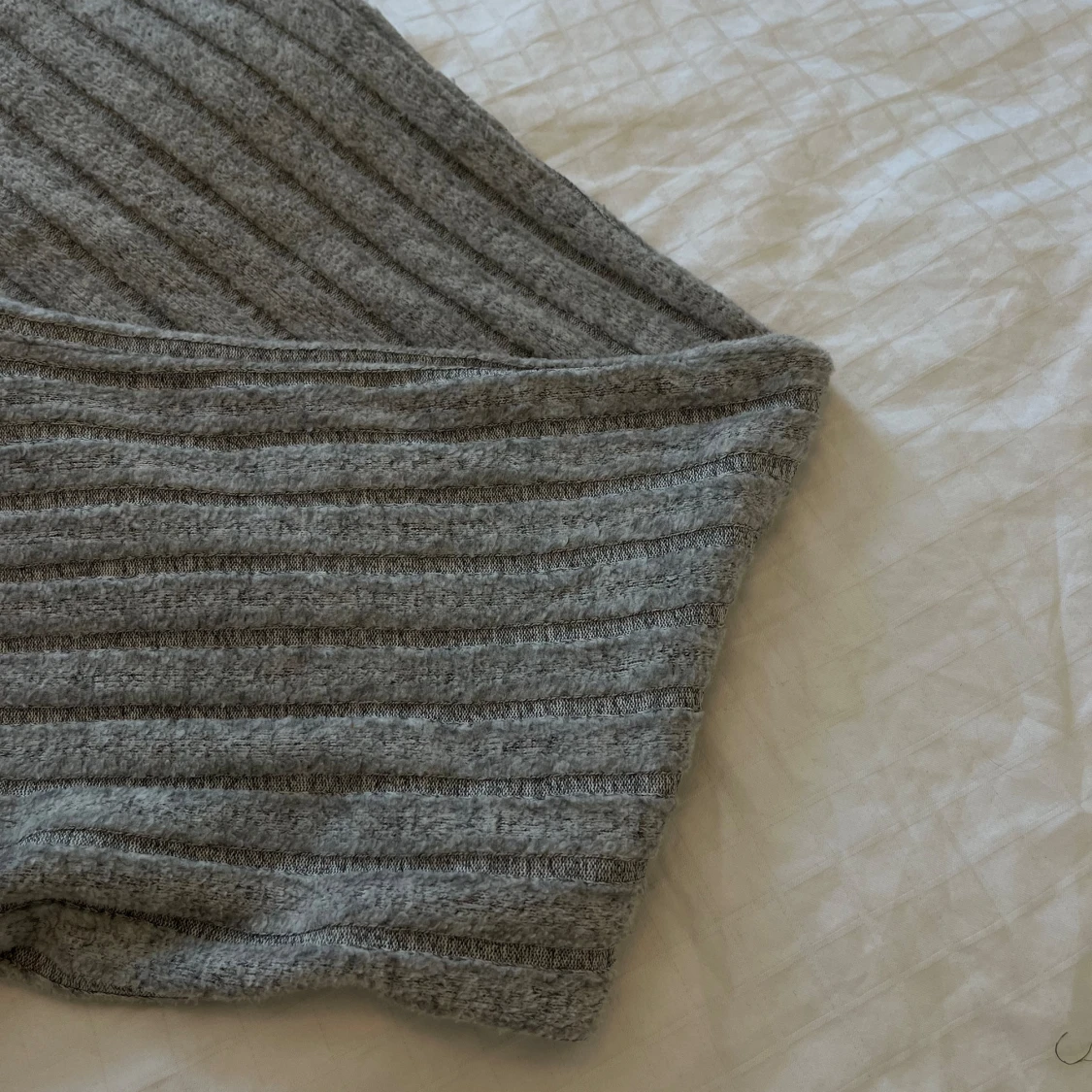 Tröja med delad fåll och flared byxor (Matching set)<3 - 90