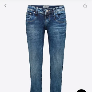 Ltb jeans 400 kr st - Gråa och blåa ltb jeans, stl 28/32 