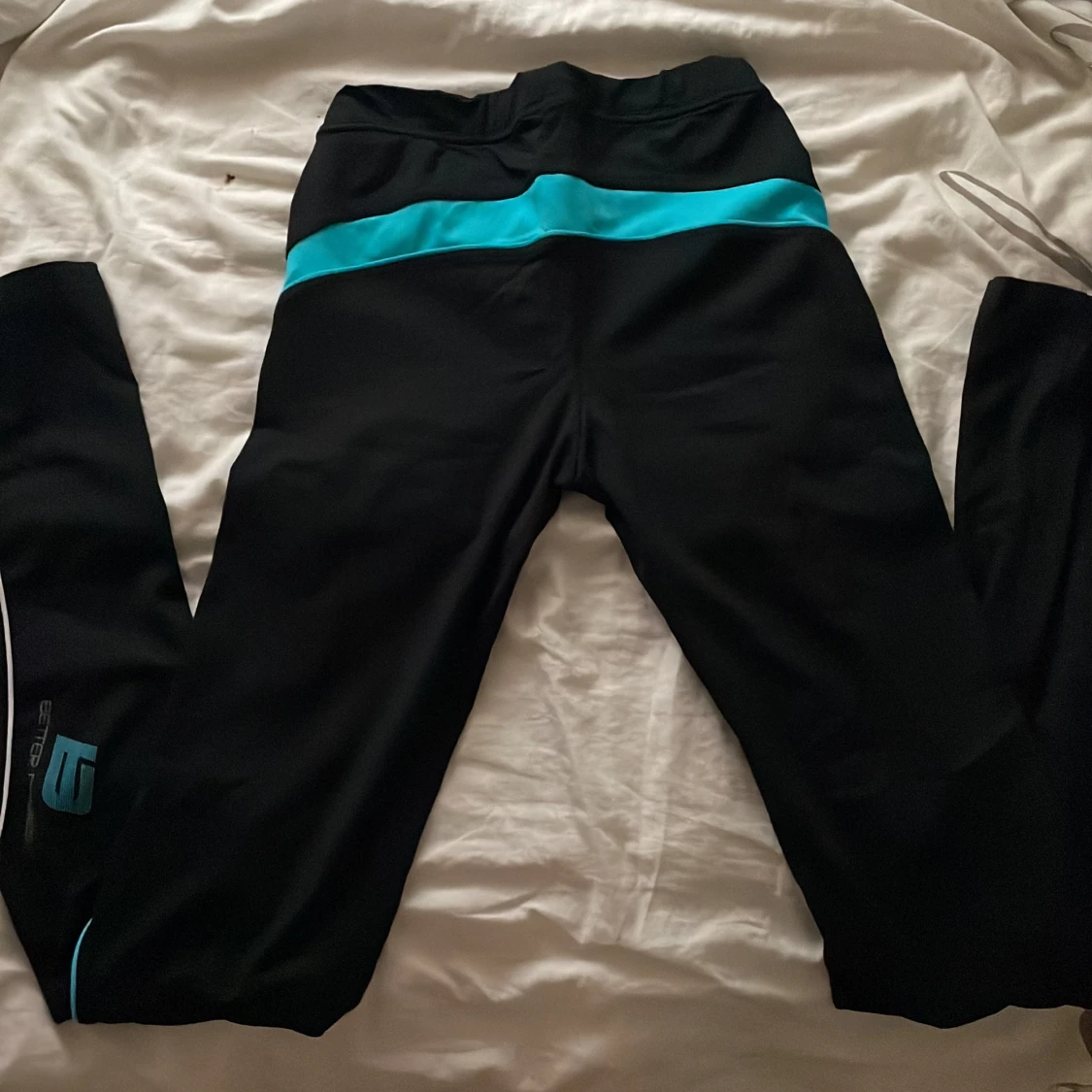 Svarta träningsbyxor  - 90