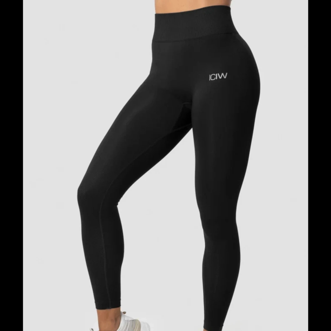 Define Seamless Tights Black ICIW